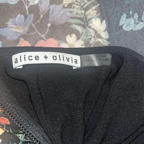 ALICE + OLIVIA DELORA FLORAL RUCHED STRETCH MESH BODY-CON BLACK DRESS sz 4 - Picture 11 of 11